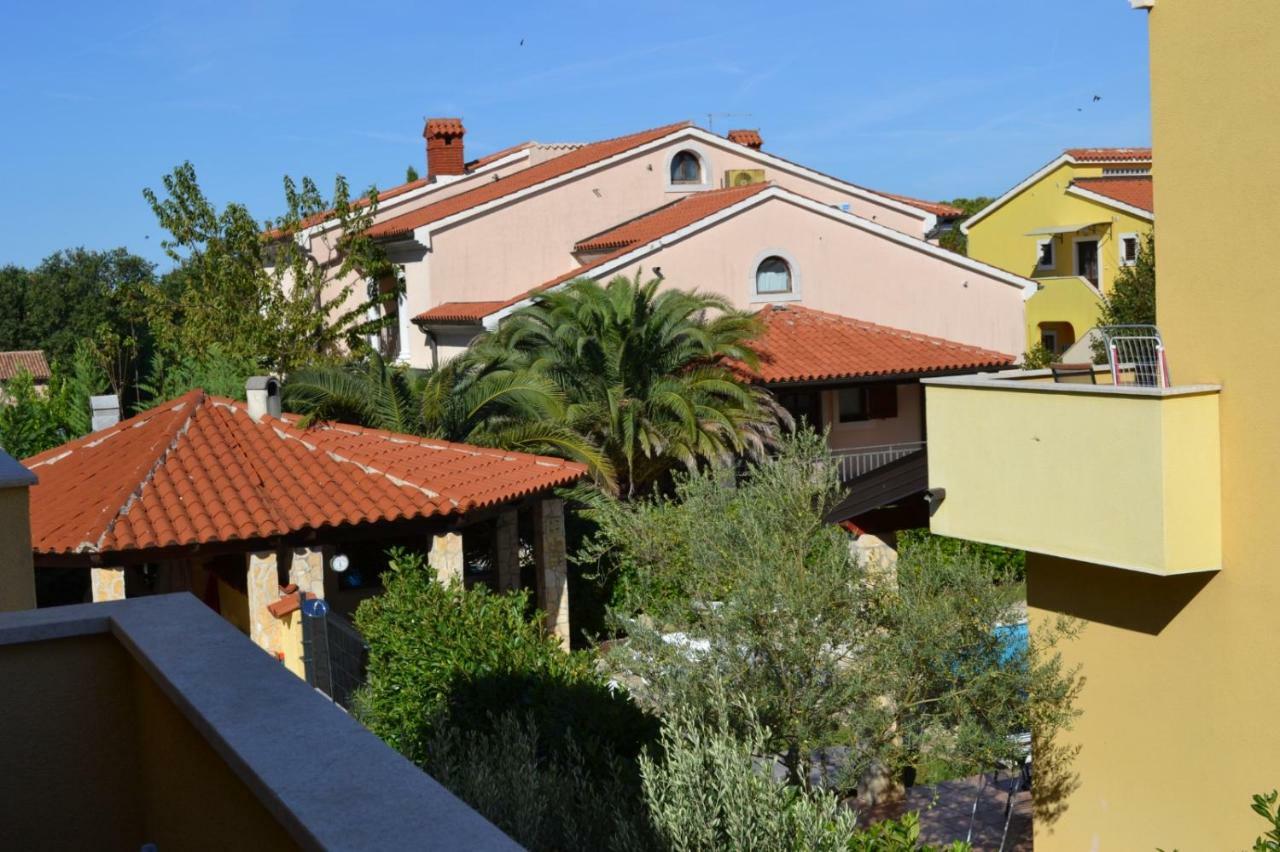 Apartment Din Banjole Exterior photo
