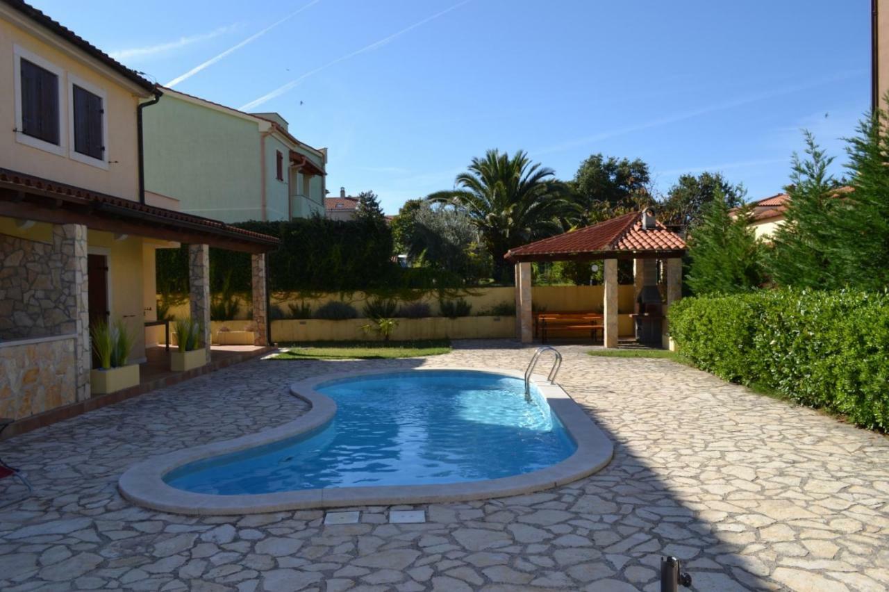 Apartment Din Banjole Exterior photo